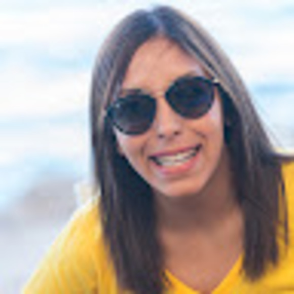 Meet your Posher, Siham - Picture 1 of 1